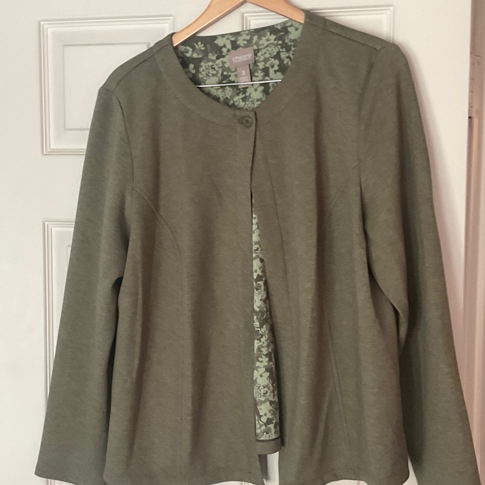 Chico's Sage Green Floral Top